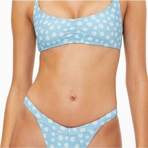 NWT Aeropostale Blue and White Ditsy Daisy Ruched Bust Bikini Top ONLY | M